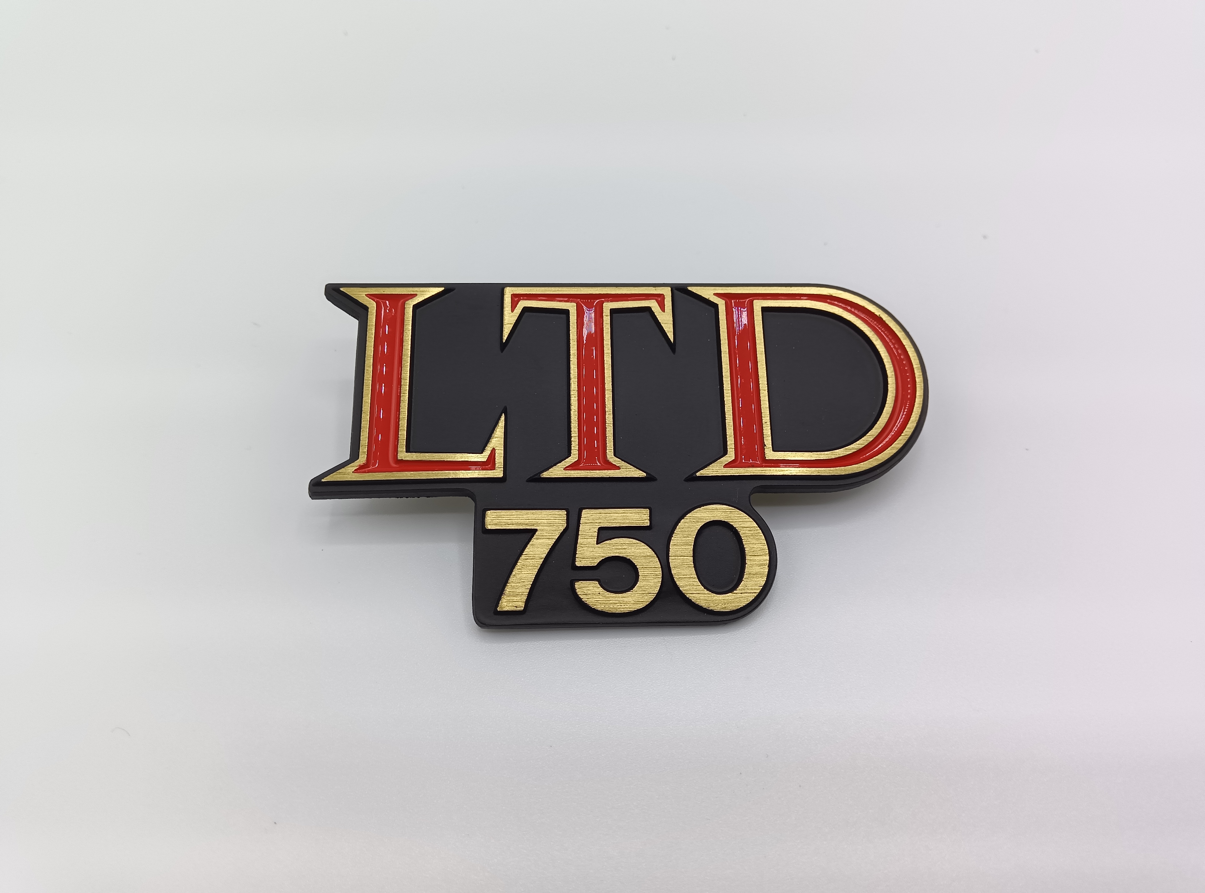 1983年 Z750 SIDE COVER EMBLEM "LTD750"